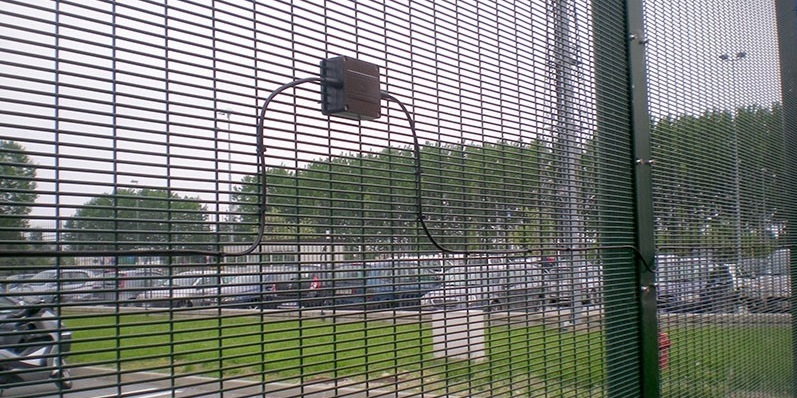 Betafence_Sicuralia_Vallado_Antiescalado_Securifor_MEMs_CIAS_Sioux